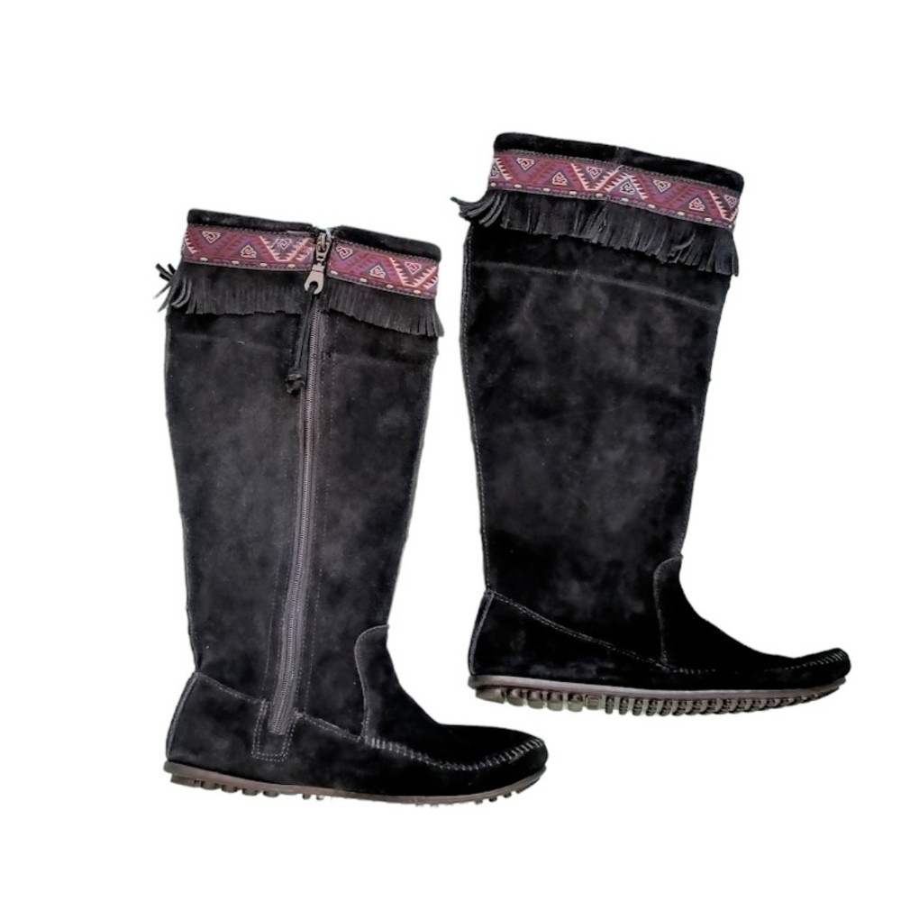 Minnetonka Women's Knee High Suede Leather Moccasin Boot - Black Size 9 - Fringe